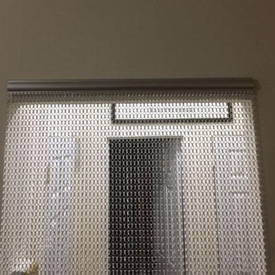 Metallvorhänge mit Aluminiumhaken zur Innendekoration von Decken