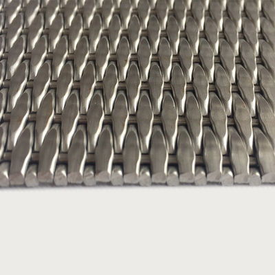 2-6mm Silbermetallische Edelstahl-Dekorations-Gittergitter für moderne Schranktüren