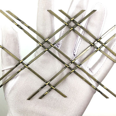 10 mm flache Decorative Woven Wire Mesh mit einem flachen Durchmesser von 1,5 × 3,5 mm und einem Gewicht von 8,6 kg/m2