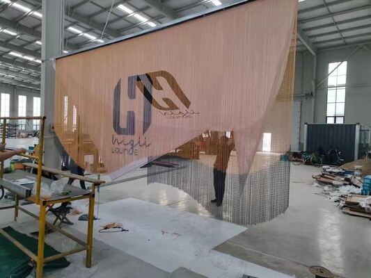 Robuste Aluminium-Kettenfliegengitter, ideal für Industrie, bietet effektiven Insektenschutz und langlebige Leistung